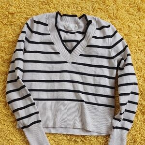 Marled Black and Cream Striped V-Neck Slightly Cropped Sweater Size XS